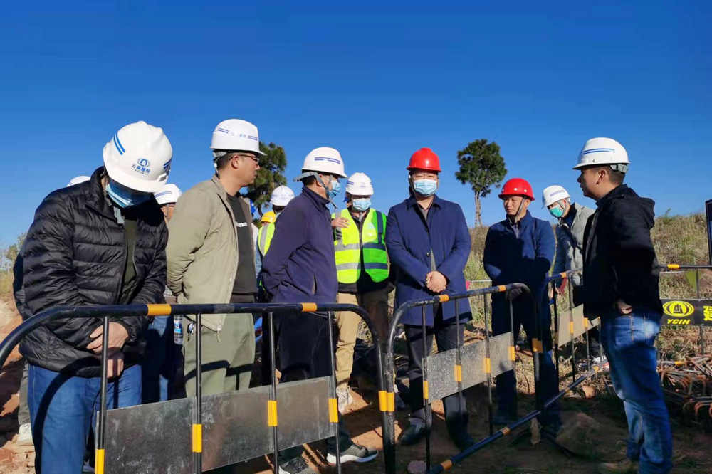 1647347154131440.jpg 深入華寧縣沖麥村委會項目現(xiàn)場實地調(diào)研指導工作.jpg